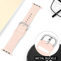 Apple Watch (49/45/44/42) Bracelet Sport Silicone Boucle (Taille S/M) -Mobilemania Magasin bracelet sport silicone avec boucle taille sm apple watch 12345 4244mm 1