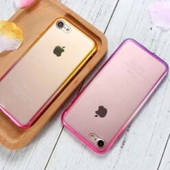 Coque LUGGAGE TRAVELLING + Coque Silicone Gel GRADIENT Apple IPhone 7/8 -Mobilemania Magasin coque luggage travelling coque silicone gel gradient apple iphone 78 6